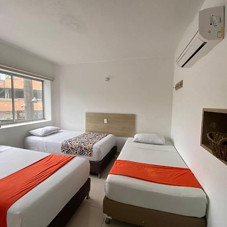 Suites Laureles Меделин Екстериор снимка