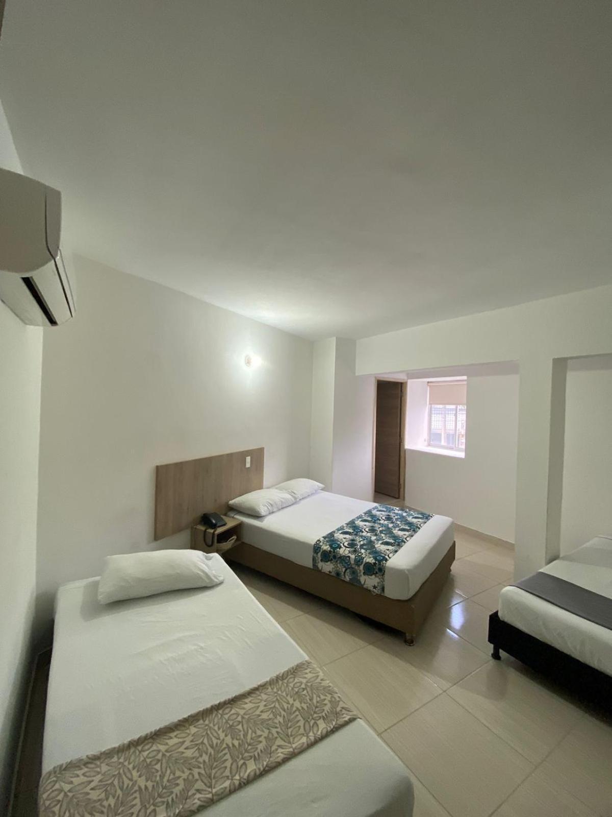 Suites Laureles Меделин Екстериор снимка