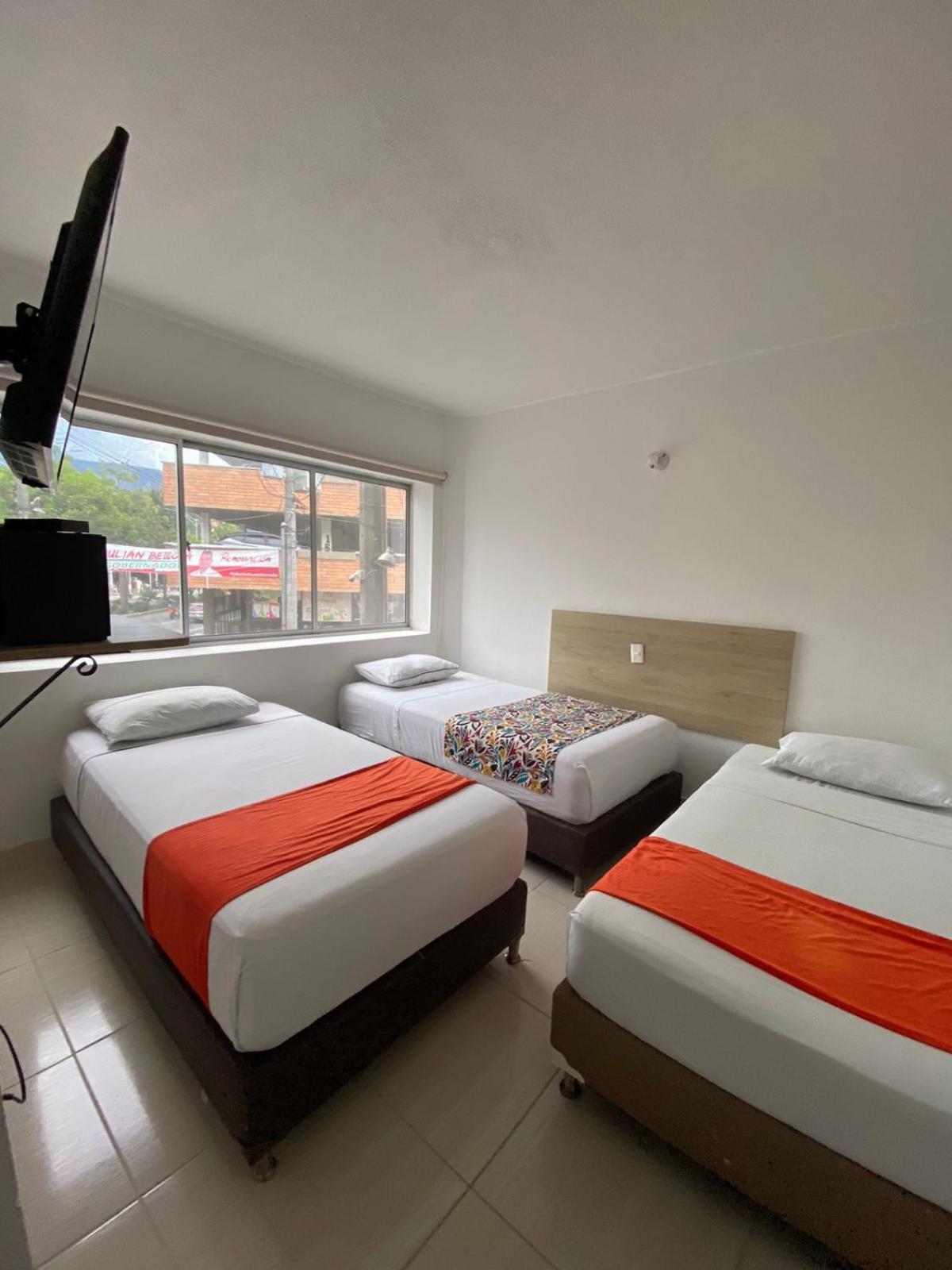 Suites Laureles Меделин Екстериор снимка